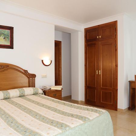 Hotel El Tilo Panes Rum bild