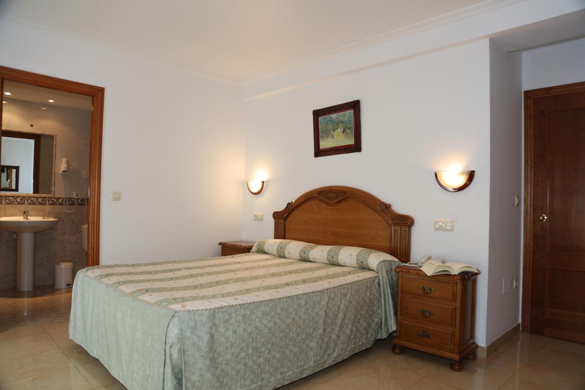 Hotel El Tilo Panes Rum bild